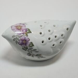 Elizabeth Arden Porcelain Collection Bird Pomander Sachet Made In Japan